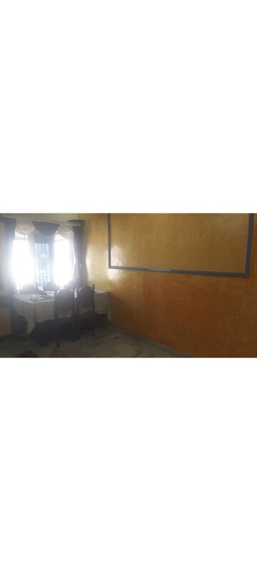 Room in 3 BHK Penthouse at Sunbeach Dev Residency, Sabarmati – for Rent