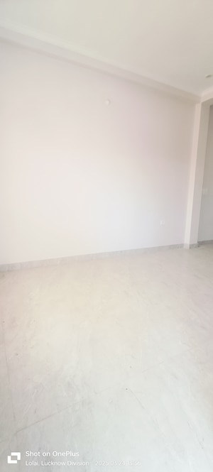 Room in 2 BHK Independent House at Vishal Enclave Chinhat, Chinhat – for Sale