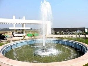 Swimming Pool in 3 BHK Villa at Wing Lucknow Greens Plots, Sultanpur Road – for Sale
