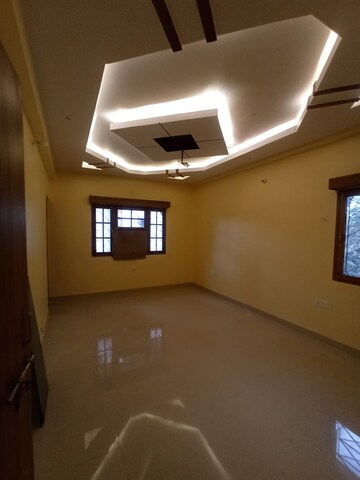 Room in 3 BHK Apartment at Rohtas Apartments, Vikas Nagar – for Rent