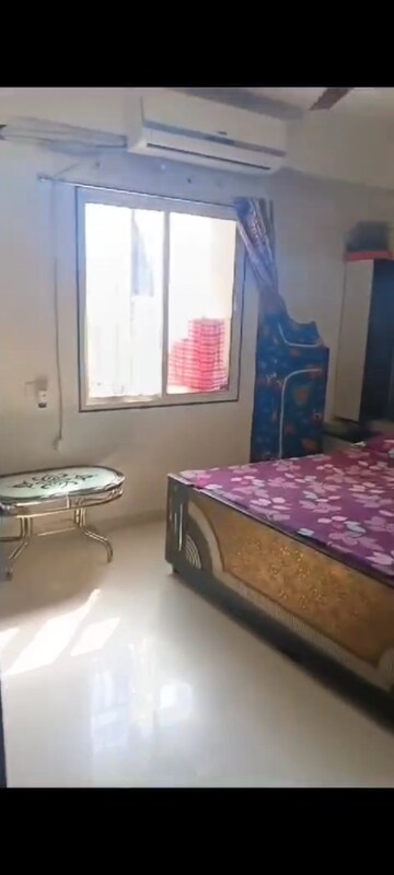 Bedroom in 2 BHK Apartment at Agrawal Apartment, Satellite – for Rent