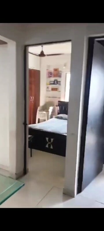Room in 2 BHK Apartment at Agrawal Apartment, Satellite – for Rent