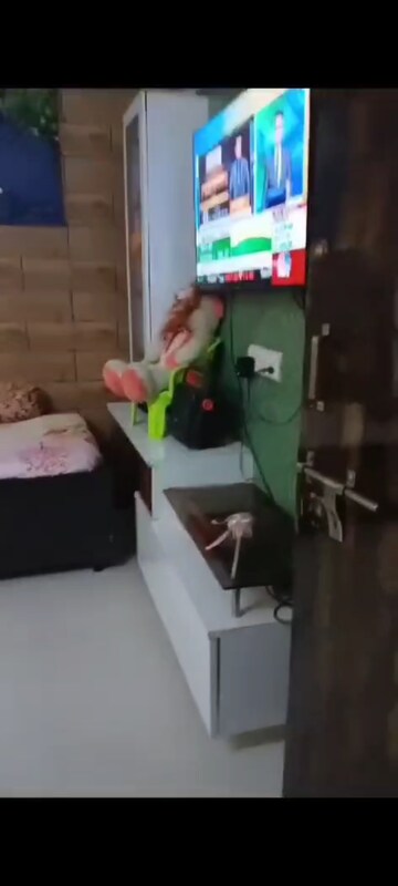 Room in 2 BHK Apartment at Agrawal Apartment, Satellite – for Rent