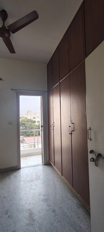 2 BHK Apartment For Rent in Begumpet