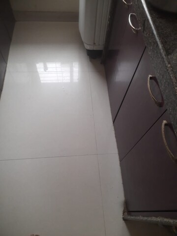 Furnished Amenities in 1 BHK Apartment at Right Aabiel Avenue, Malad West – for Sale