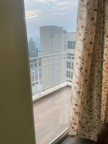 Balcony in 2.5 BHK Apartment at Experion Capital, Gomti Nagar – for Rent