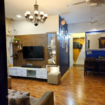 Living Room in 2 BHK Apartment at Riverdale Tower, Andheri East – for Sale