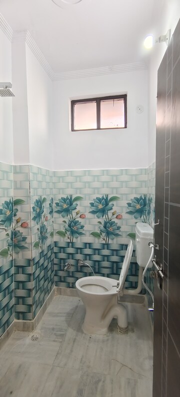Bathroom in 2 BHK Builder Floor at Dwarka Mor – for Rent