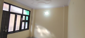 Room in 2 BHK Builder Floor at Dwarka Mor – for Rent