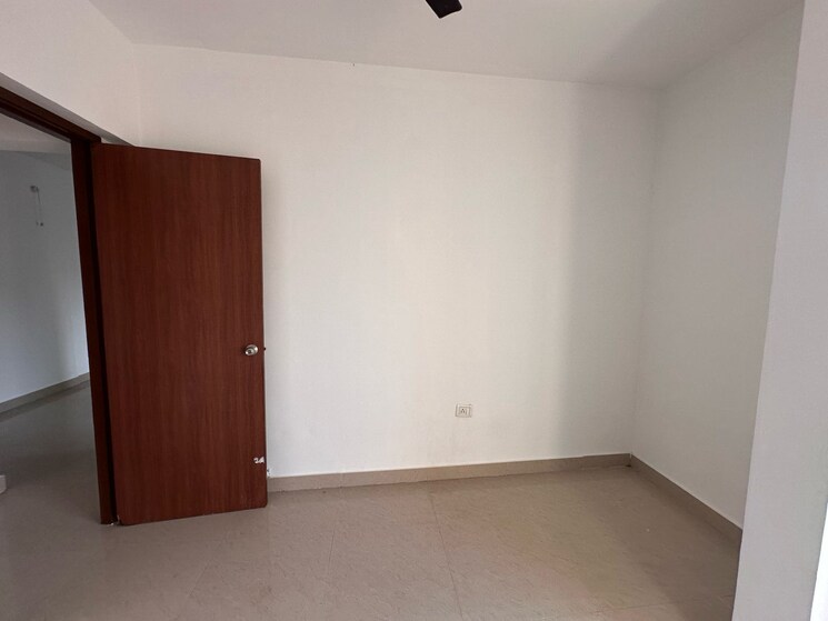 Room, db-orchid-ozone 1.5 Bedroom 575 Sq.Ft. Apartment In Dahisar East Mumbai 8430912