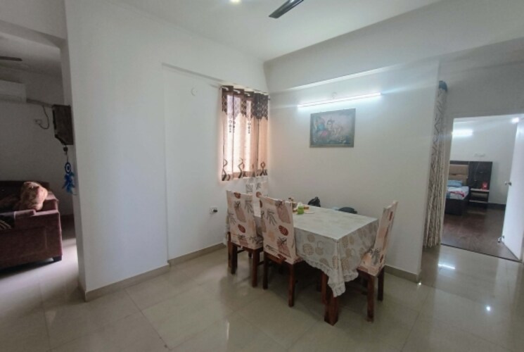 Living Room, ac-tower 2.5 Bedroom 1375 Sq.Ft. Apartment In Sector 84 Gurgaon 8430962