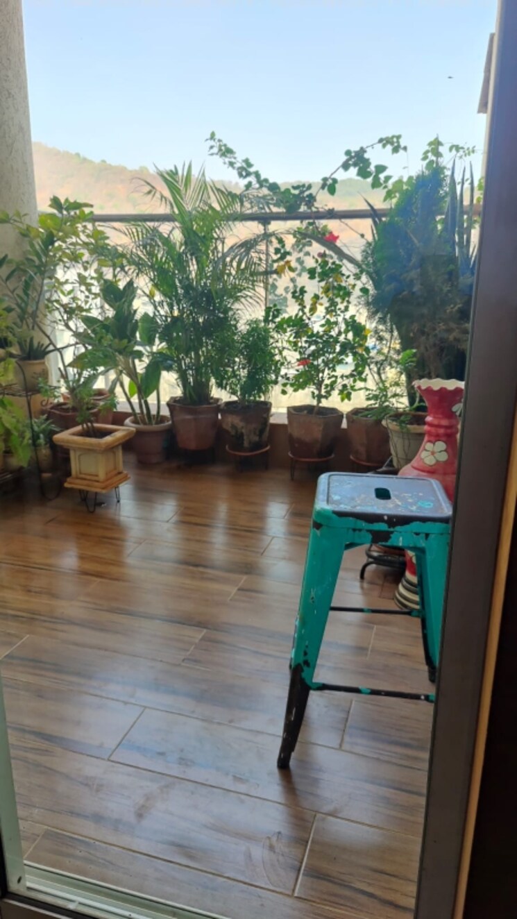 Balcony, nahar-amrit-shakti-yvonne 2 Bedroom 950 Sq.Ft. Apartment In Chandivali Mumbai 8430991