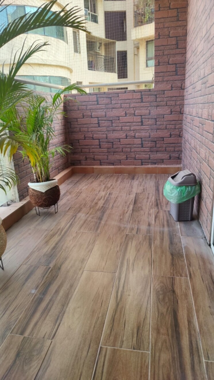 Balcony, nahar-amrit-shakti-yvonne 2 Bedroom 950 Sq.Ft. Apartment In Chandivali Mumbai 8431025