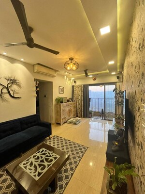 2 BHK Apartment For Sale in Kalpataru Paramount, Kapur Bawdi