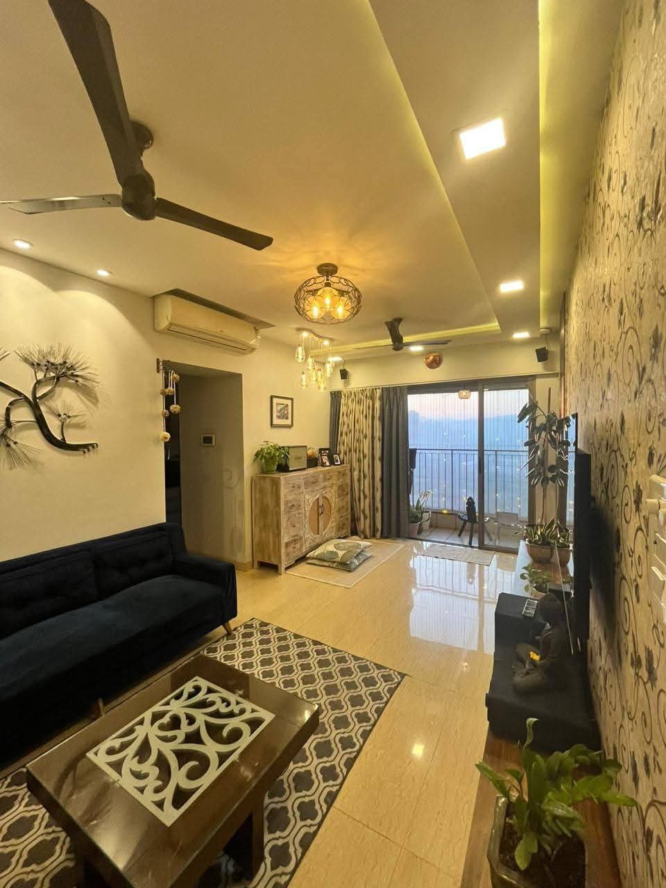 2 BHK Apartment For Sale in Kalpataru Paramount