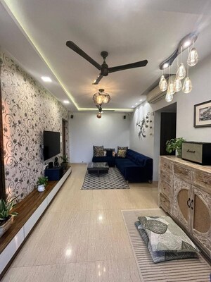 Living Room in 2 BHK Apartment at Kalpataru Paramount, Kapur Bawdi – for Sale