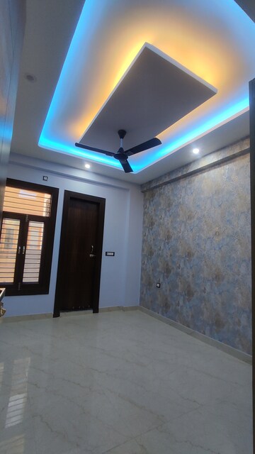 Bedroom in 3 BHK Builder Floor at Chhaproli Khadar – for Sale