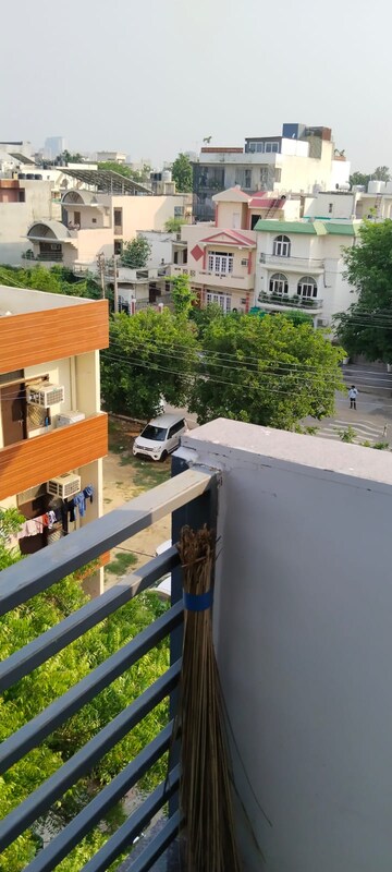 Balcony in 1 BHK Builder Floor at Sector 26 – for Rent