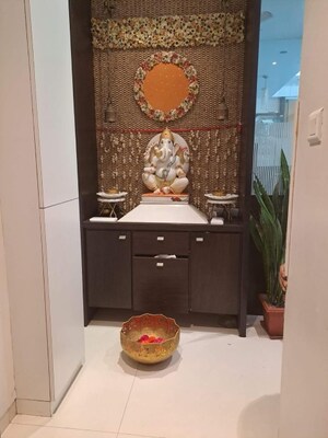  3 BHK Apartment at Shyam Niwas CHS, Cumbala Hill – for Sale