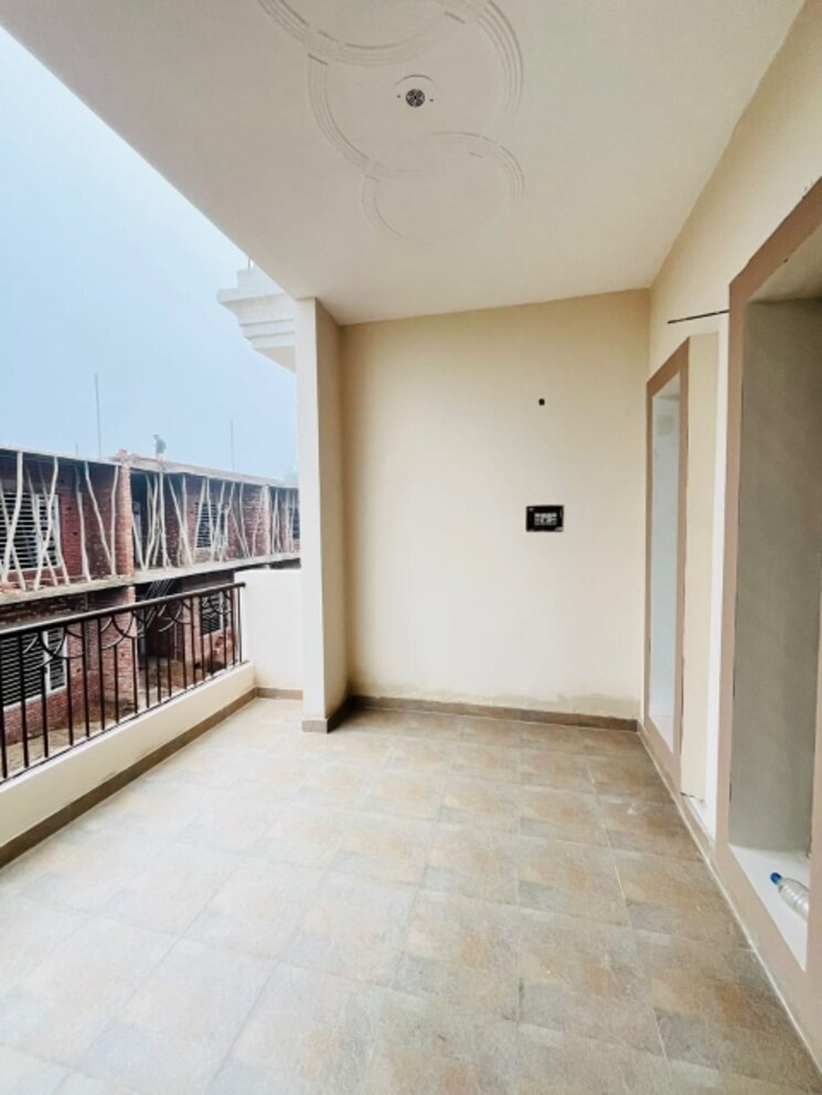 Room, sector 123 3 Bedroom 90 Sq.Yd. Villa In Sector 123 Mohali 8431147