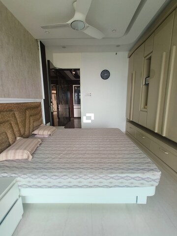 Bedroom in 3 BHK Apartment at Cloud 36 Mumbai, Ghansoli – for Rent