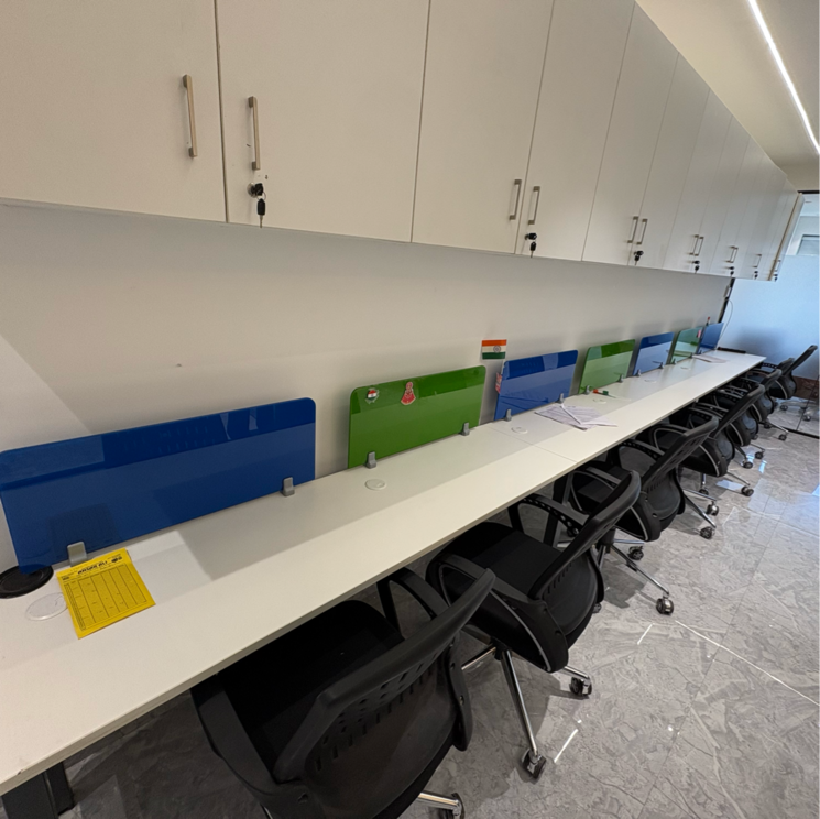 Team Area, spaze-itech-park Commercial Office Space 3000 Sq.Ft. In Sispal Vihar Gurgaon 8431131