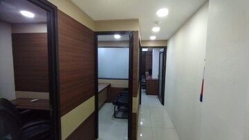 Room in  Office Space at Madhya Marg – for Rent