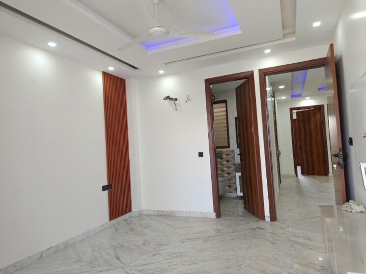 Room, rwa-residential-society-sector-46 3 Bedroom 1800 Sq.Ft. Builder Floor In Sector 46 Gurgaon 8431357