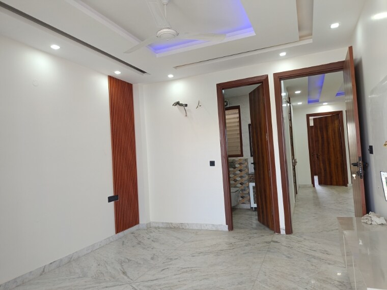 Room, rwa-residential-society-sector-46 3 Bedroom 1800 Sq.Ft. Builder Floor In Sector 46 Gurgaon 8431357