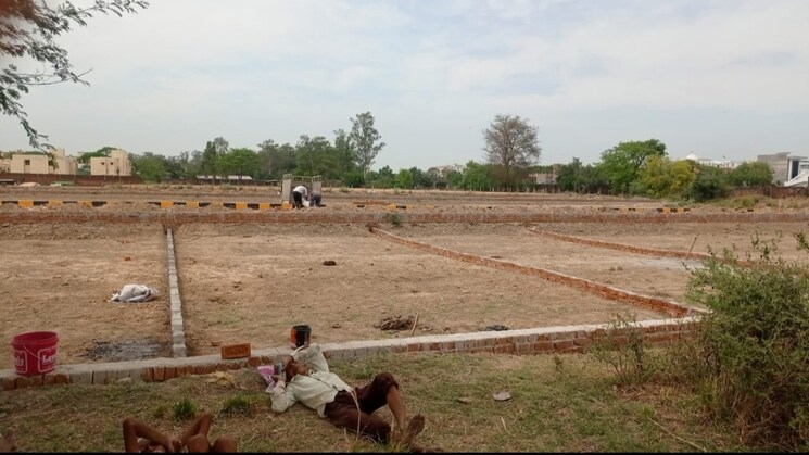 Exterior View, safedabad  2000 Sq.Ft. Plot In Safedabad Lucknow 8431306