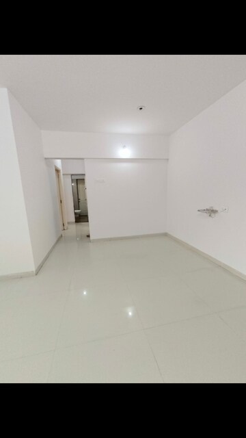 Room in 2 BHK Apartment at Laxcon Plaza, Nerul – for Rent