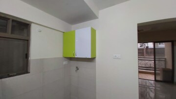 Furnished Amenities in 1.5 BHK Apartment at Amit Colori, Undri – for Rent