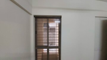 Room in 1.5 BHK Apartment at Amit Colori, Undri – for Rent