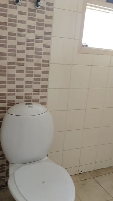 Bathroom in 3 BHK Apartment at Omaxe Heights, Sector 86 – for Rent