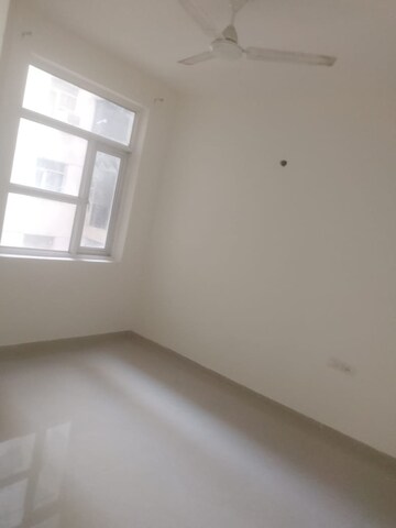 3 BHK Apartment For Rent in Omaxe R2, Gomti Nagar