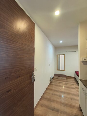 1 RK Builder Floor For Rent in Sector 28