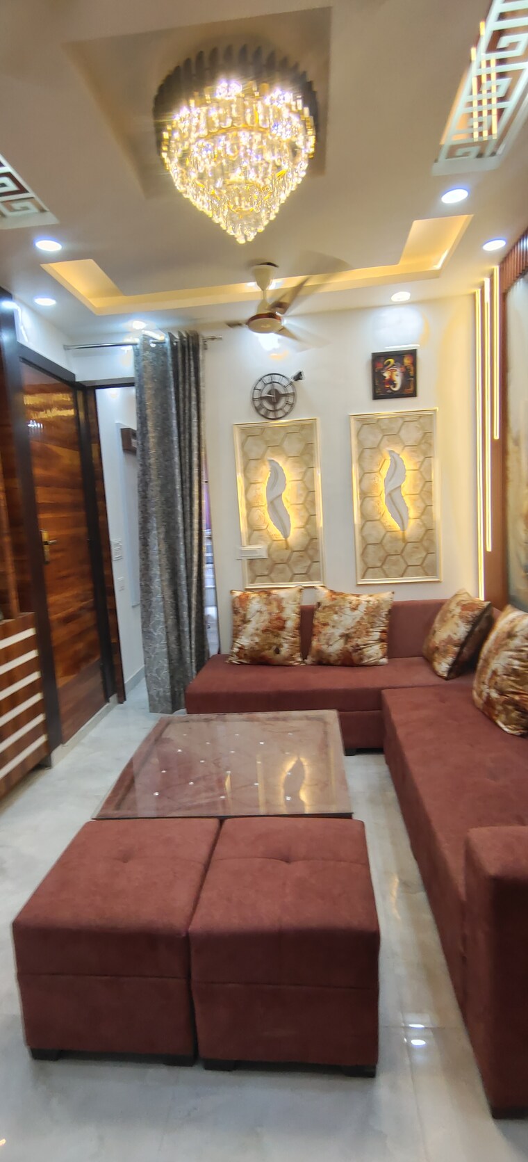 Living Room, dwarka mor 2 Bedroom 600 Sq.Ft. Builder Floor In Dwarka Mor Delhi 8431621