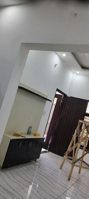 Room in 3 BHK Independent House at Meerut Cantt – for Sale