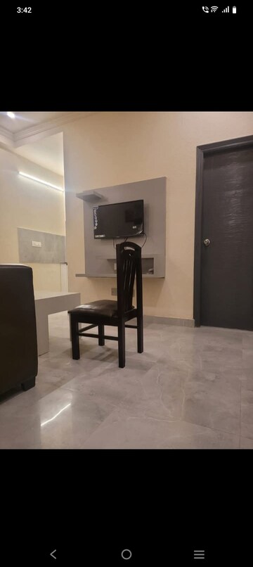 Master Bedroom in 2 BHK Builder Floor at Saket – for Rent
