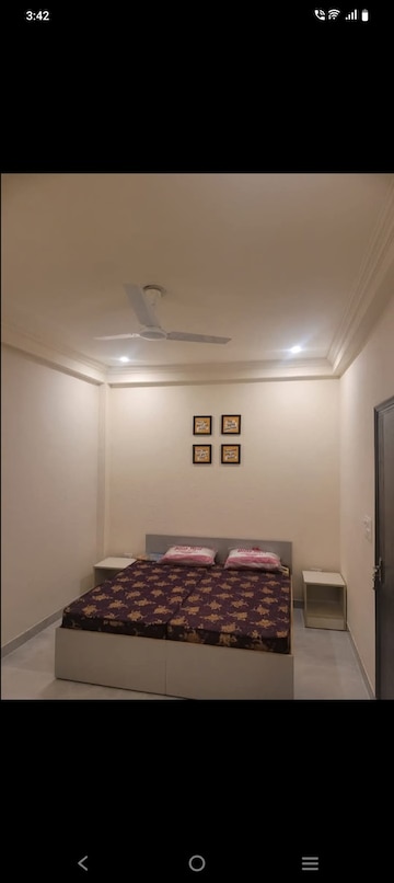 Bedroom in 2 BHK Builder Floor at Saket – for Rent