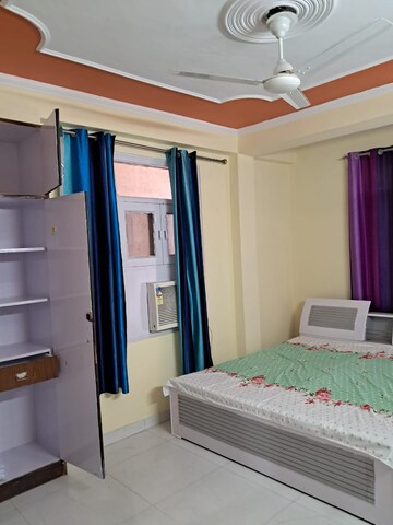 Bedroom in 2 BHK Apartment at Saket – for Rent