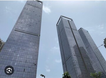 2 BHK Apartment For Rent in Indiabulls Blu, Upper Worli