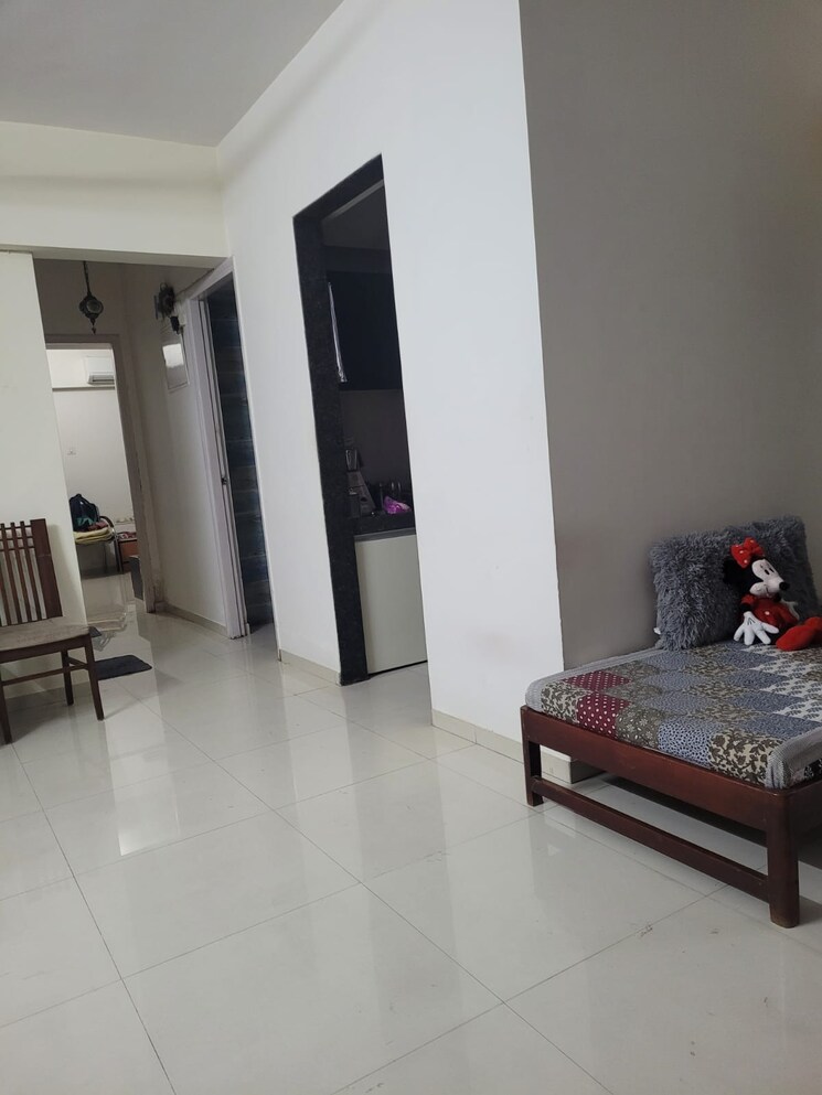 Living Room, satguru-solitaire 3 Bedroom 800 Sq.Ft. Apartment In Kasarvadavali Thane 8431698
