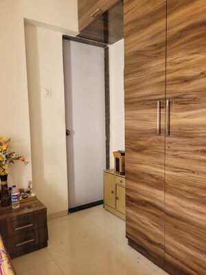 Room in 3 BHK Apartment at Satguru Solitaire, Kasarvadavali – for Sale