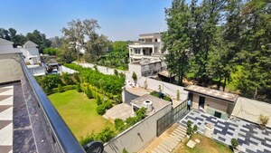 5 BHK Villa – Exterior View View at Dera Mandi - for Sale