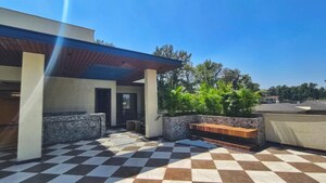 5 BHK Villa – Exterior View View at Dera Mandi - for Sale