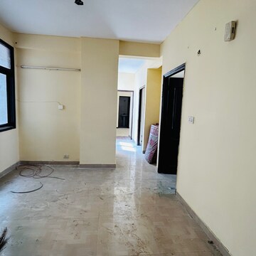 Building Lobby in 3 BHK Apartment at TDI City Kingsbury, Sector 61 – for Rent