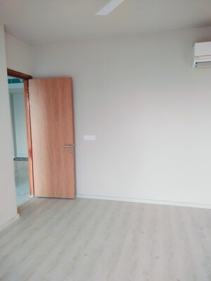 Room in 3 BHK Apartment at M3M Sky City, Sector 65 – for Sale