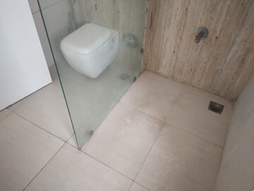 Bathroom in 2 BHK Apartment at Ireo Victory Valley, Sector 67 – for Rent