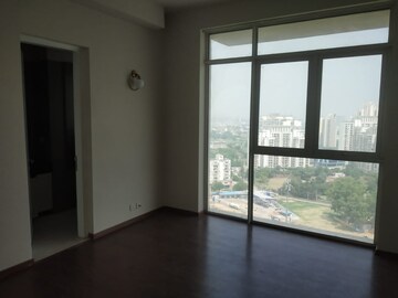 Room in 2 BHK Apartment at Ireo Victory Valley, Sector 67 – for Rent